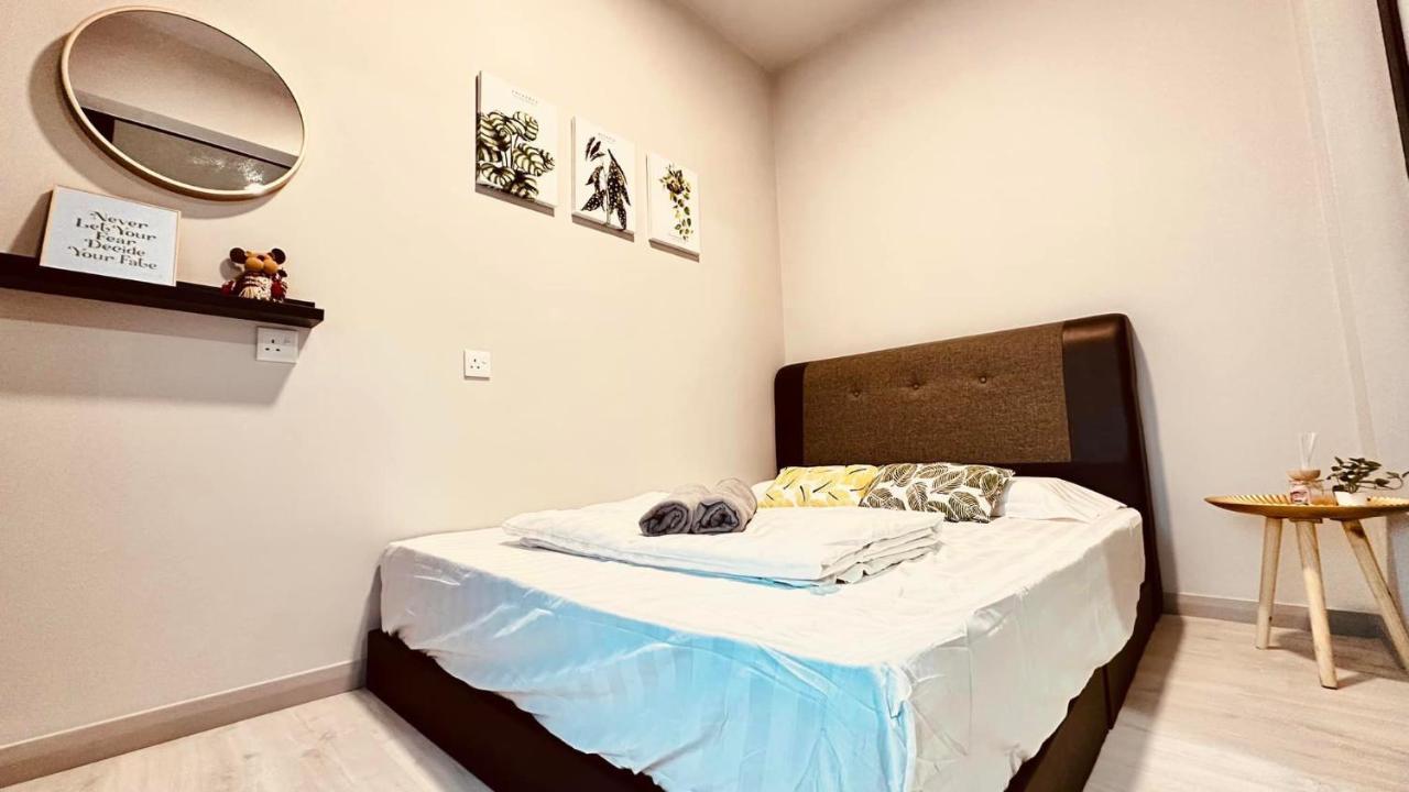 J&w Jesselton Quay, Surla Sabah, Walk To Terminal Jesselton Point Apartment *