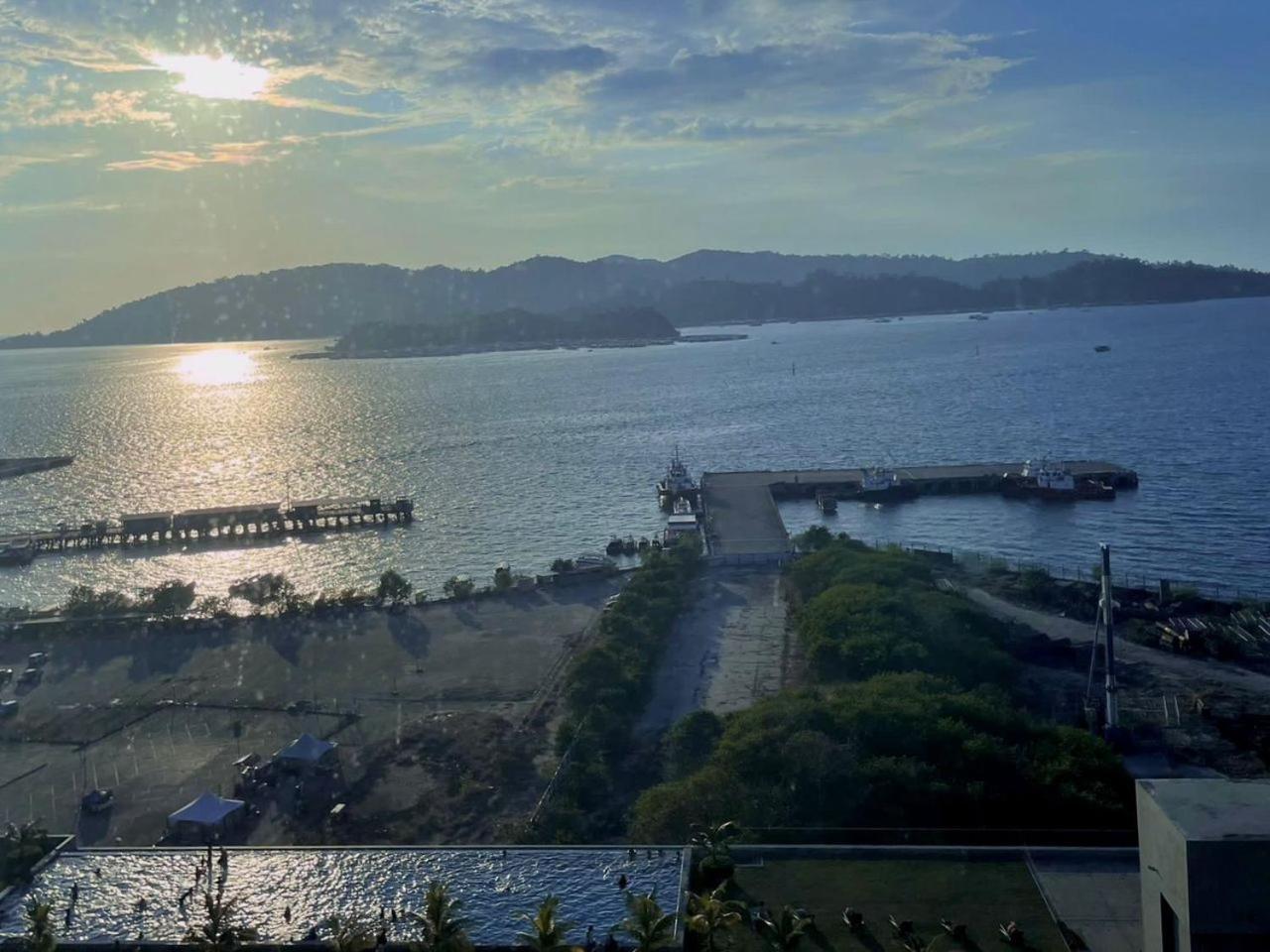 Apartment J&w Jesselton Quay, Surla Sabah, Walk To Terminal Jesselton Point *